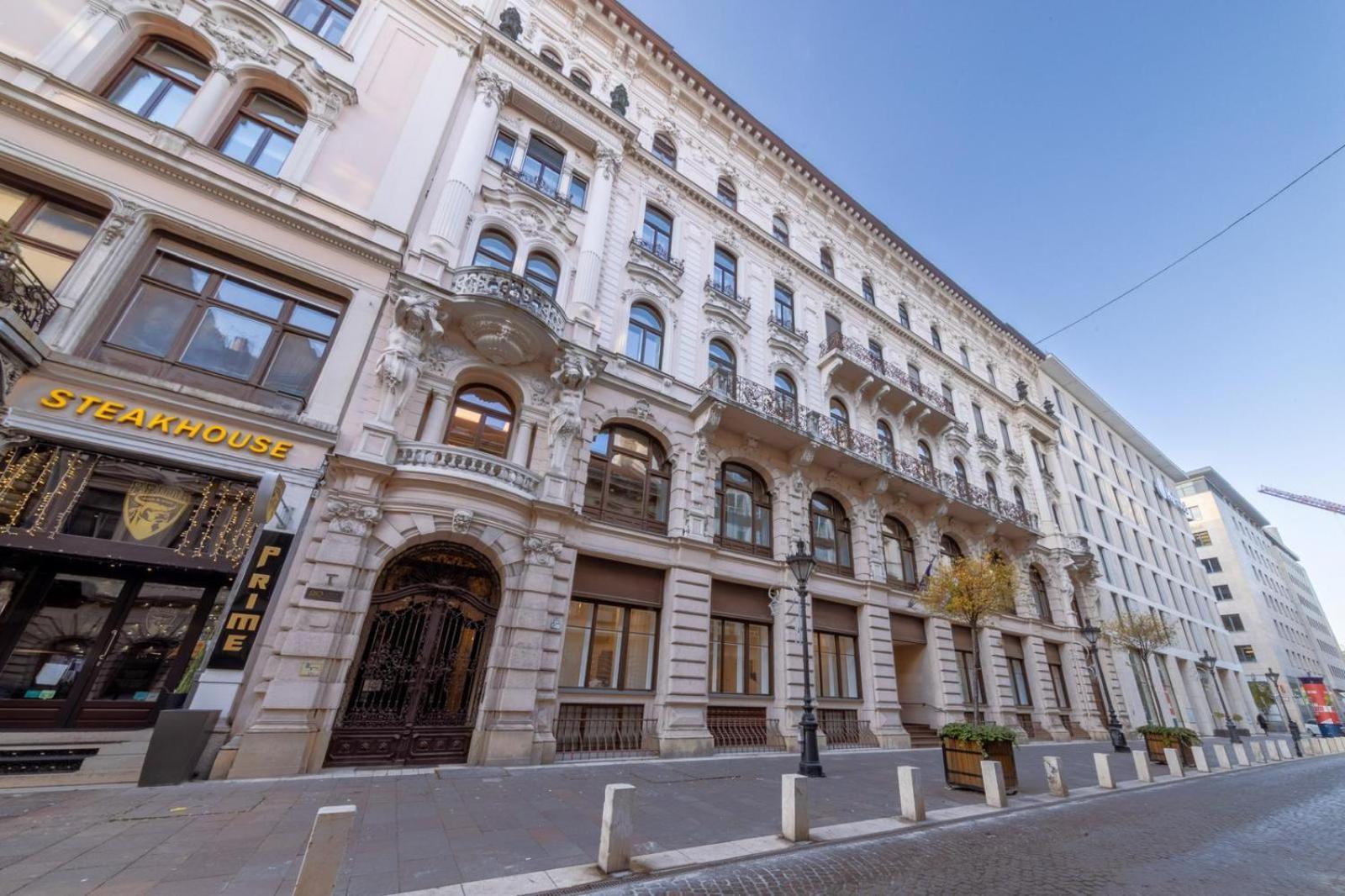 Sass Glamour Apartment Next To St Stephen Basilica S1 Budapest Exterior photo